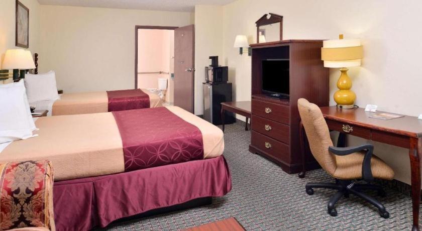 Americas Best Value Inn Gonzales Exterior photo